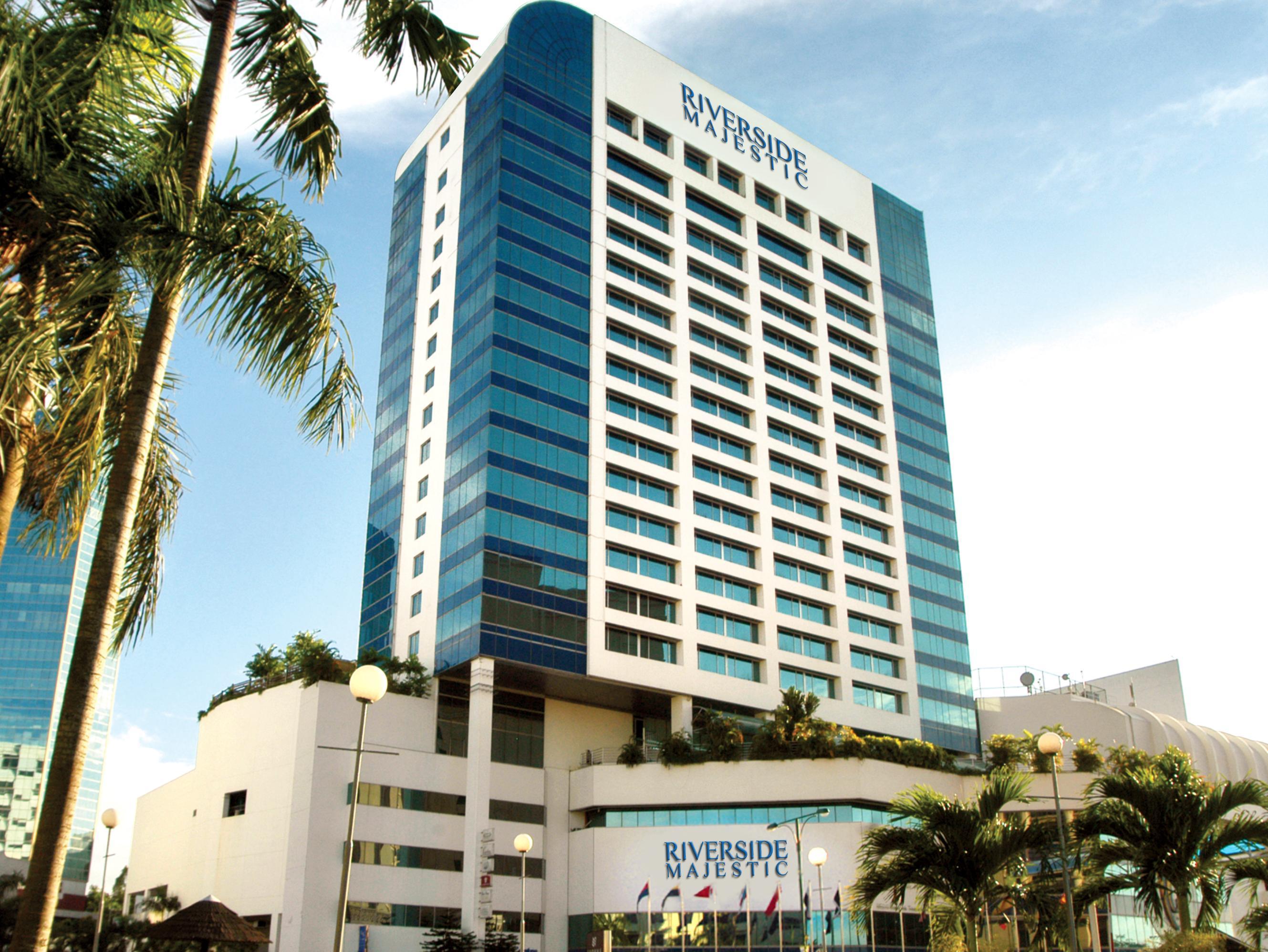 Puteri Wing - Riverside Majestic Hotel Kuching Exterior photo